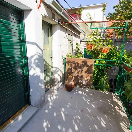 Apartman Barada * Slatine