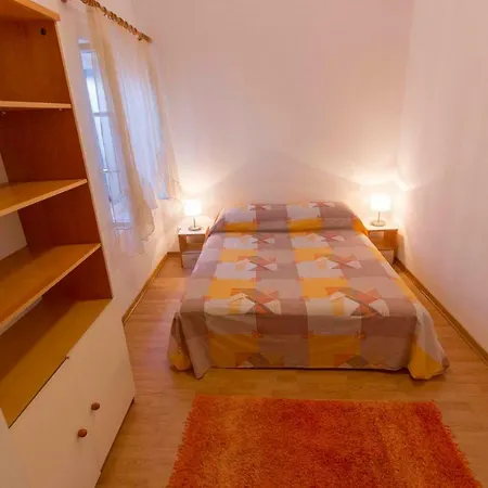 Apartman Barada Apartamento
