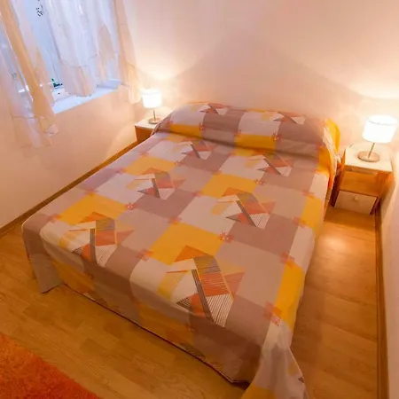 Apartment Apartman Barada